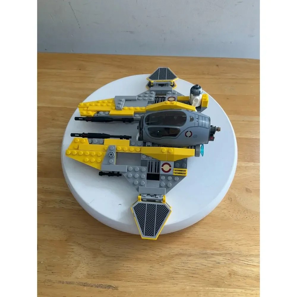 LEGO Star Wars: Anakin's Jedi Interceptor (75281) | Pre-Built